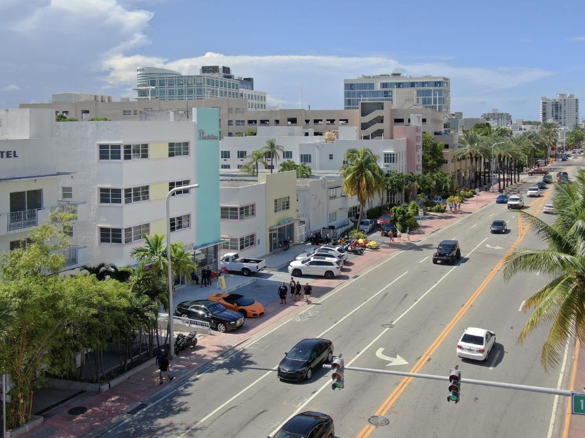 Parisian Hotel Miami Beach Exterior photo